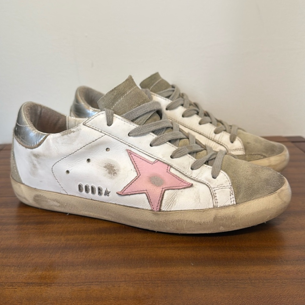 Golden Goose Sneakers